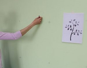 Рисунки на стене в квартире своими руками - несколько техник исполнения