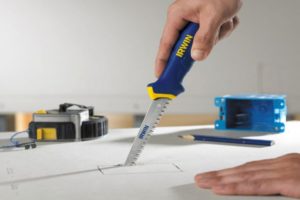 Гнем и режем гипсокартон подручным инструментом в домашних условиях - Ремонт и строительство