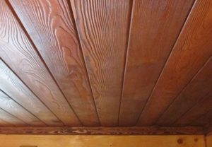 Чем зашить потолок в деревянном доме